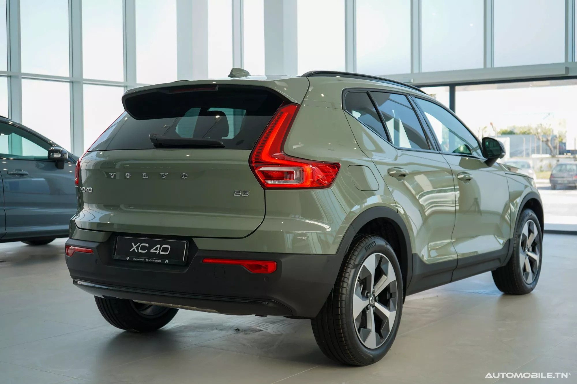 VOLVO XC40