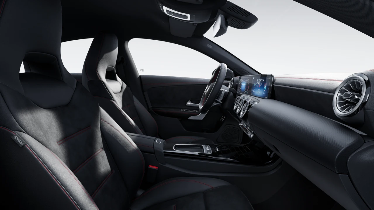 MERCEDES-BENZ CLA 200 AMG