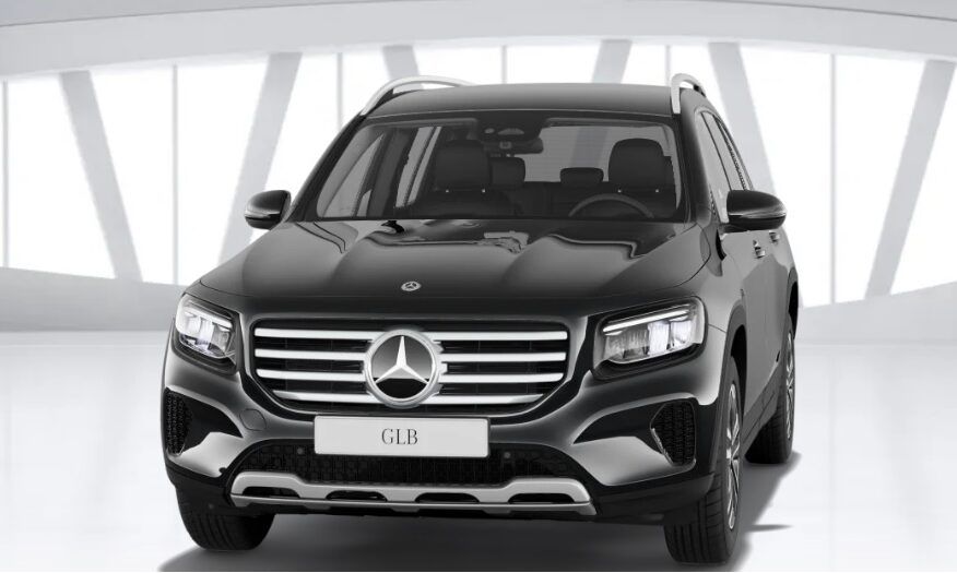 MERCEDES-BENZ GLB 200 AMG