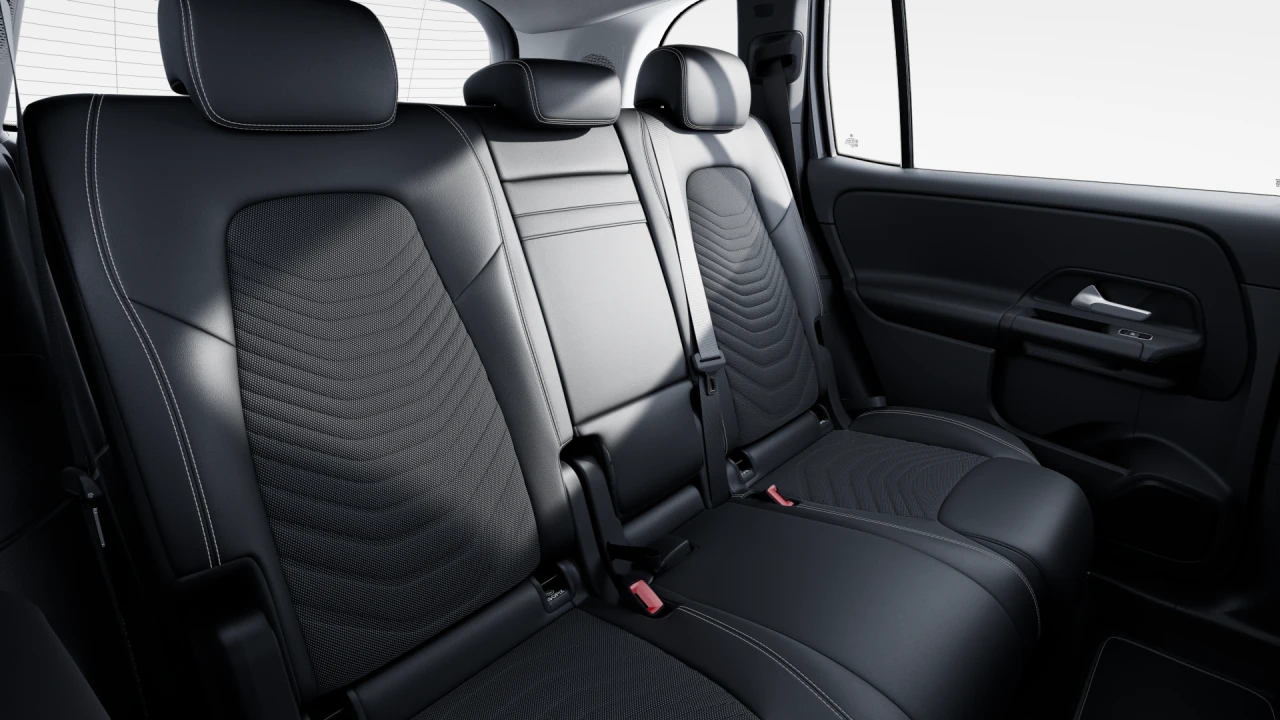 2025 Mercedes-Benz GLB 200 AMG