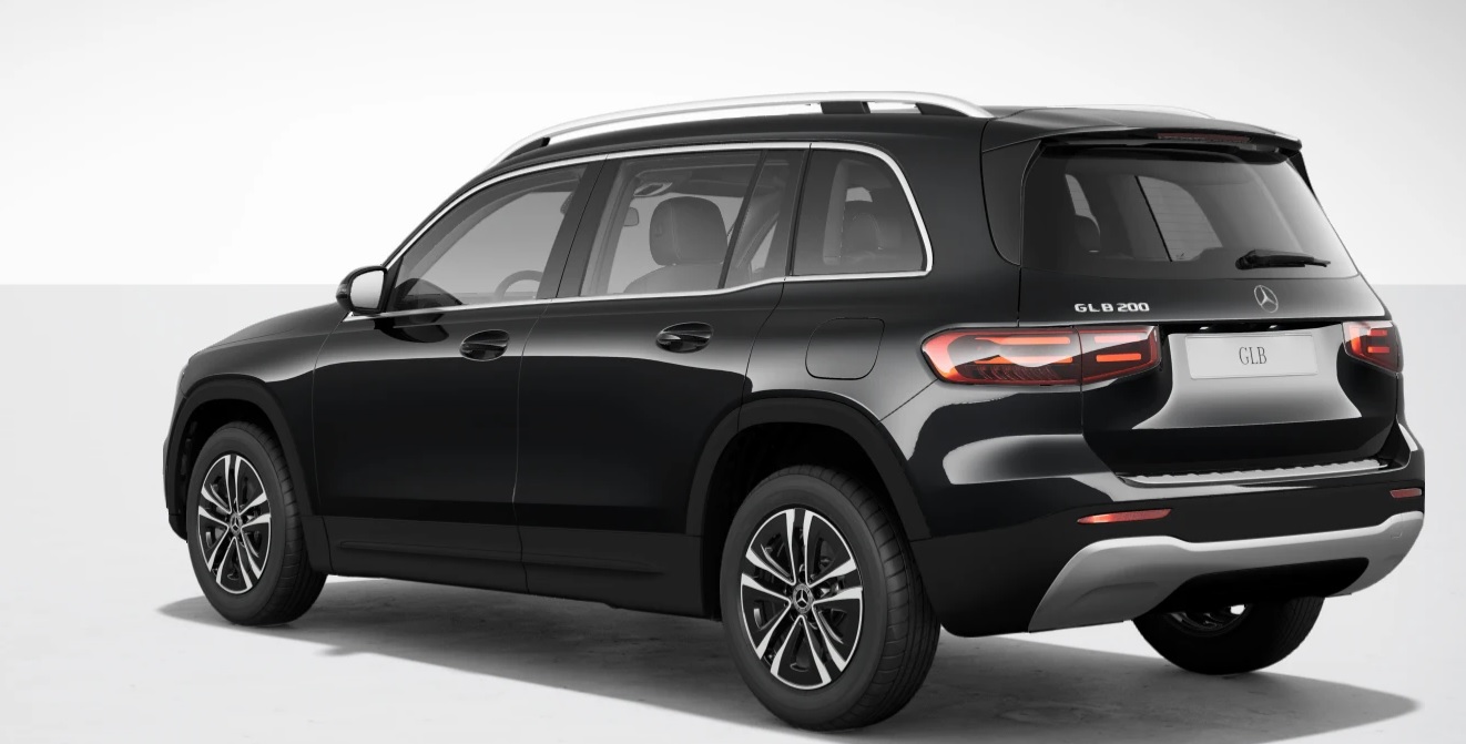 MERCEDES-BENZ GLB 200 AMG