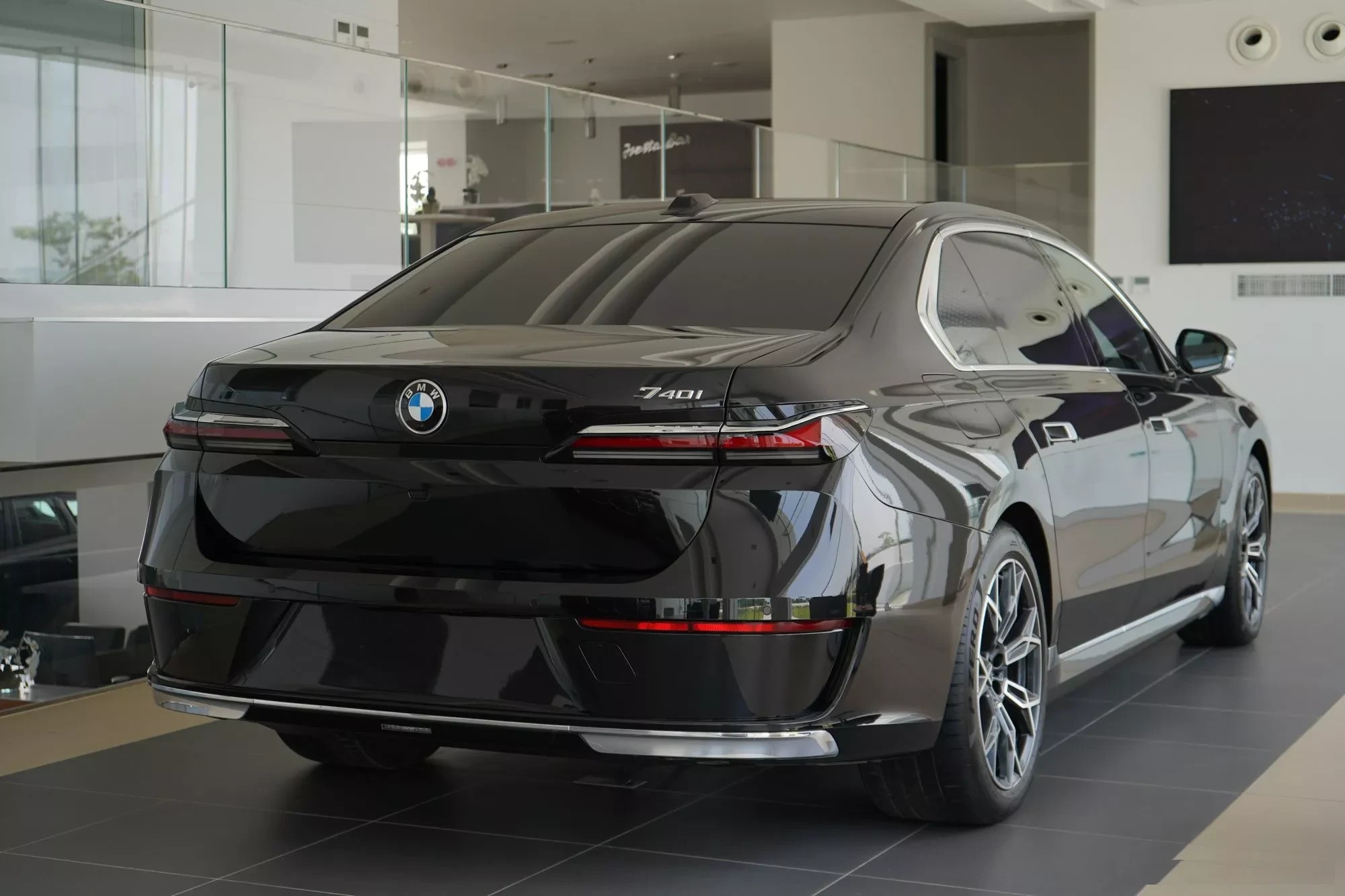 2023 BMW SÉRIE 7 740I LAUNCH EDITION