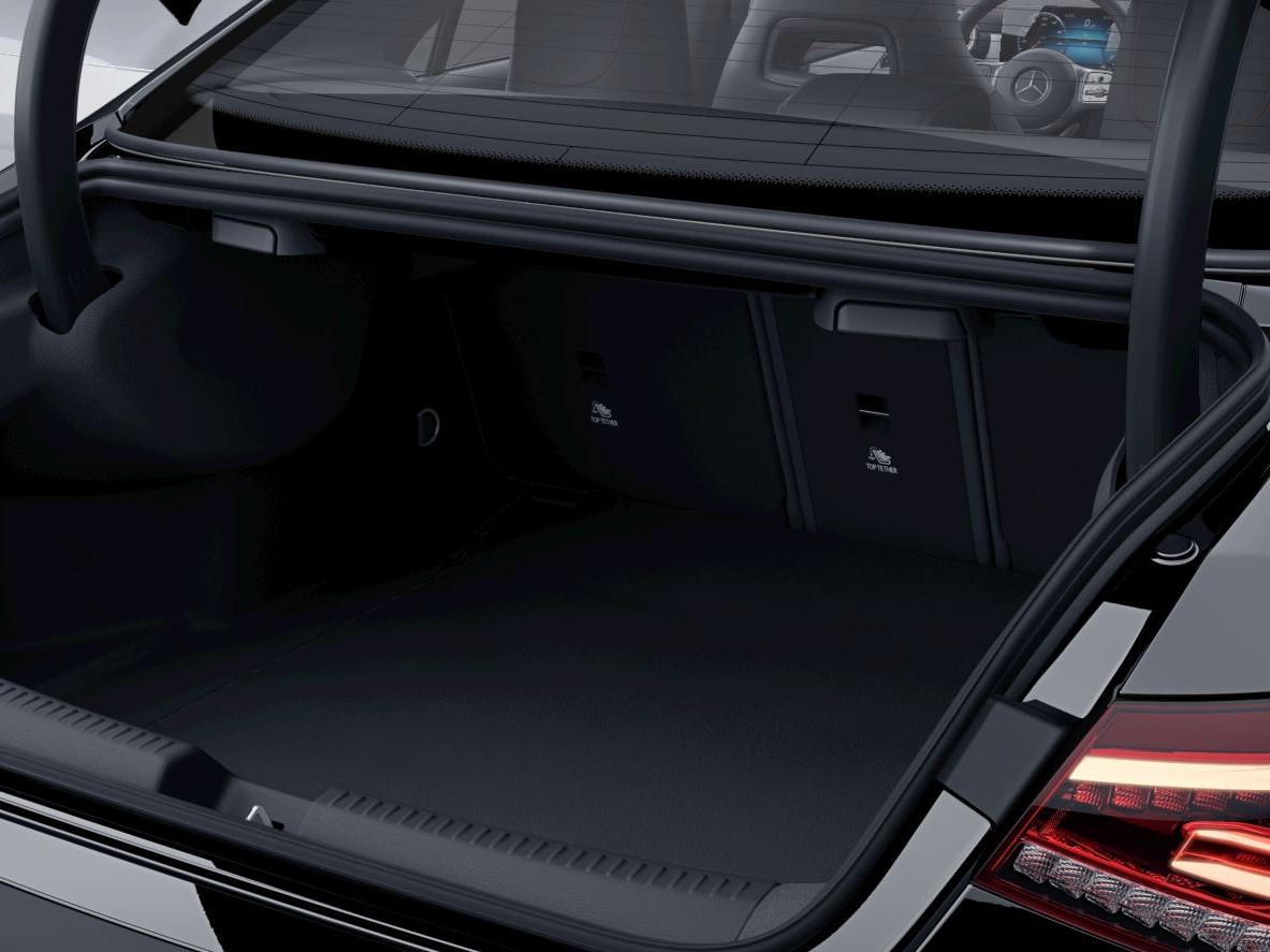 2024 MERCEDES-BENZ CLA 200 AMG