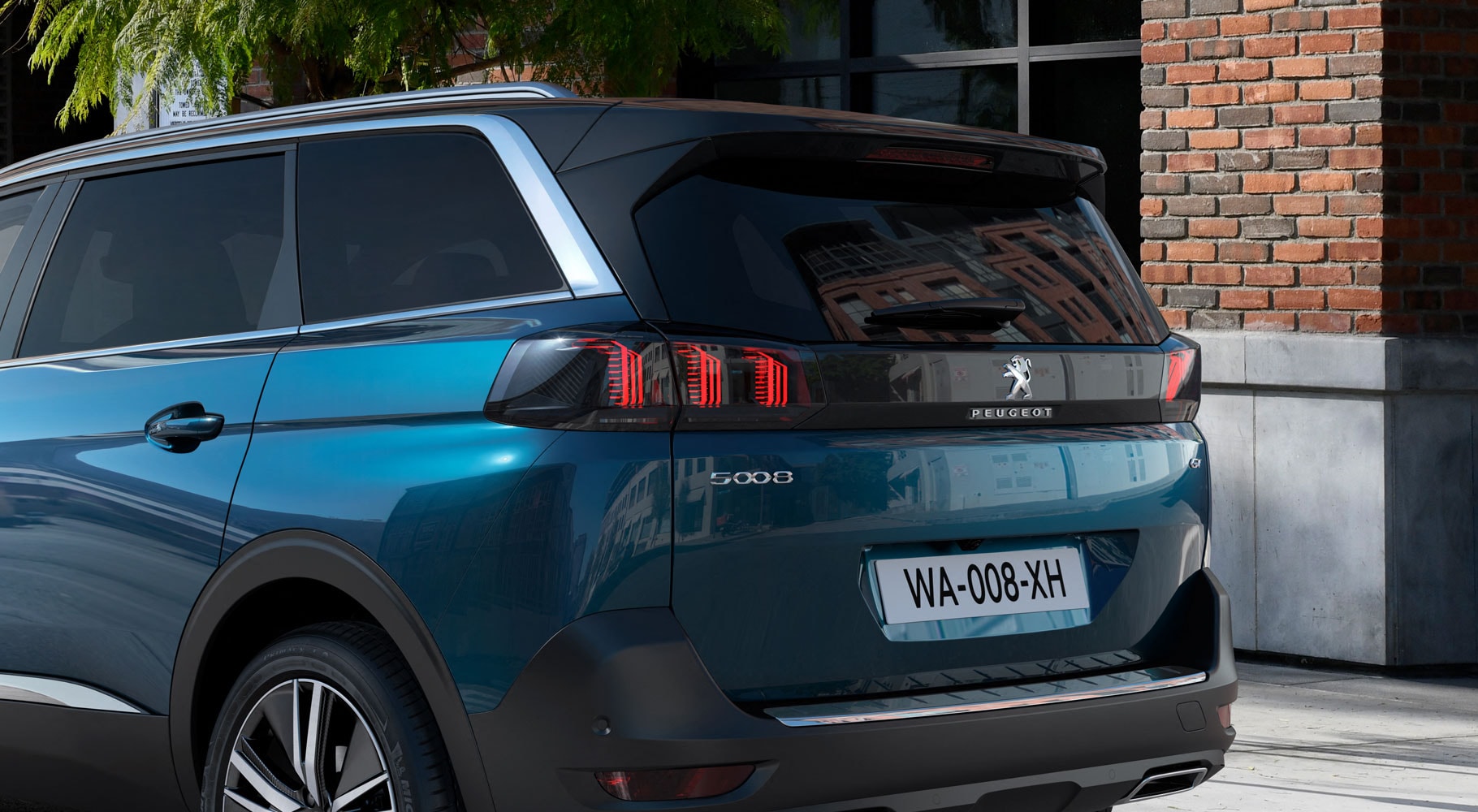 2023 Peugeot 5008 GT