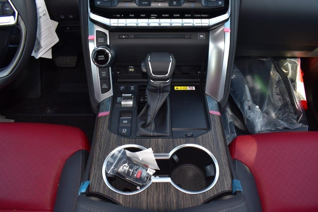 2023 Toyota LAND CRUISER 300 3.3 L V6 BI-TURBO DIESEL 4WD VX