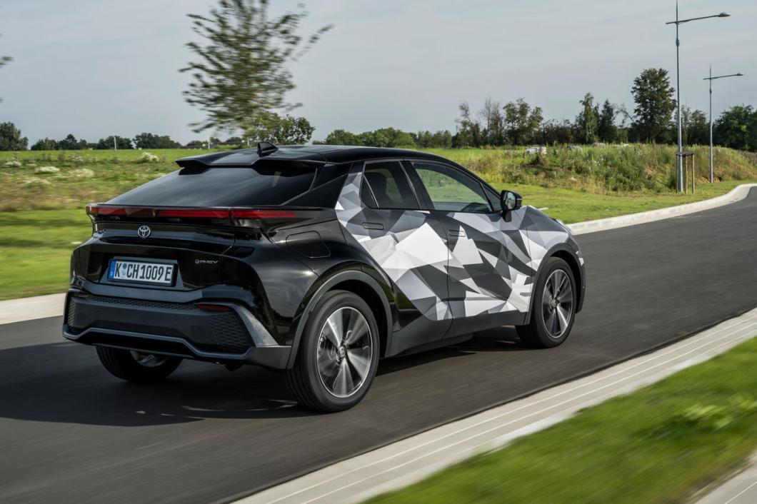 2023 Toyota C-HR 1.2 L BVA