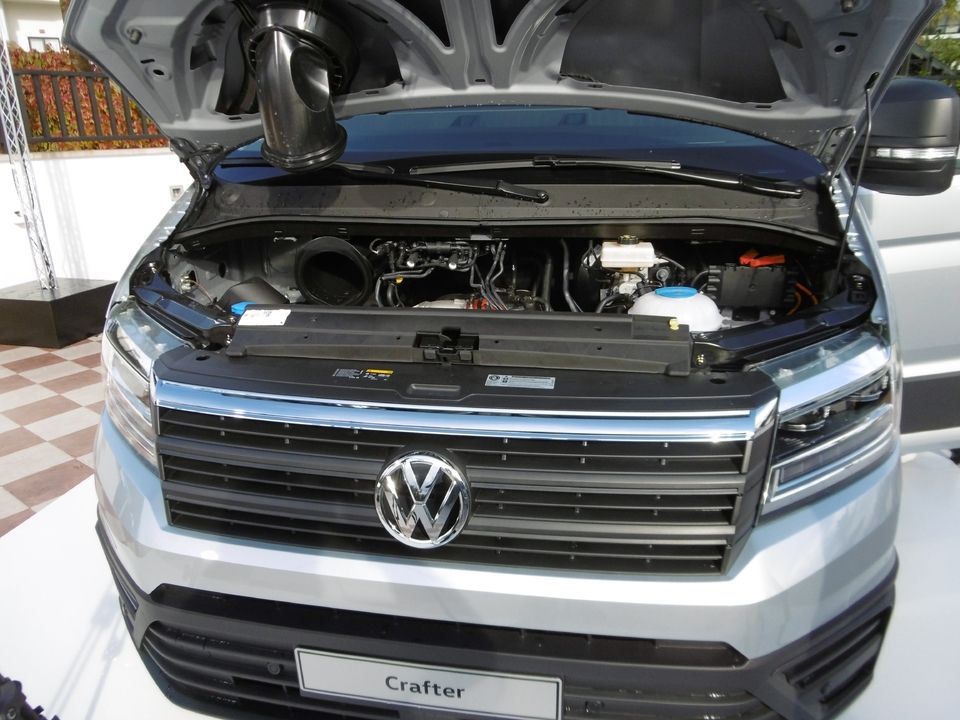 2023 Volkswagen CRAFTER 14.4 M3 L4H3