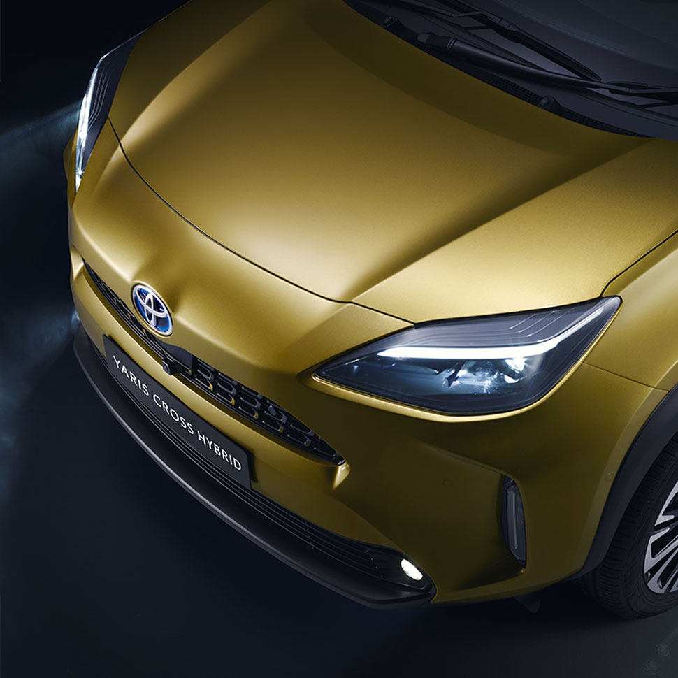 2023 Toyota YARIS CROSS HYBRIDE 1.5 L CVT