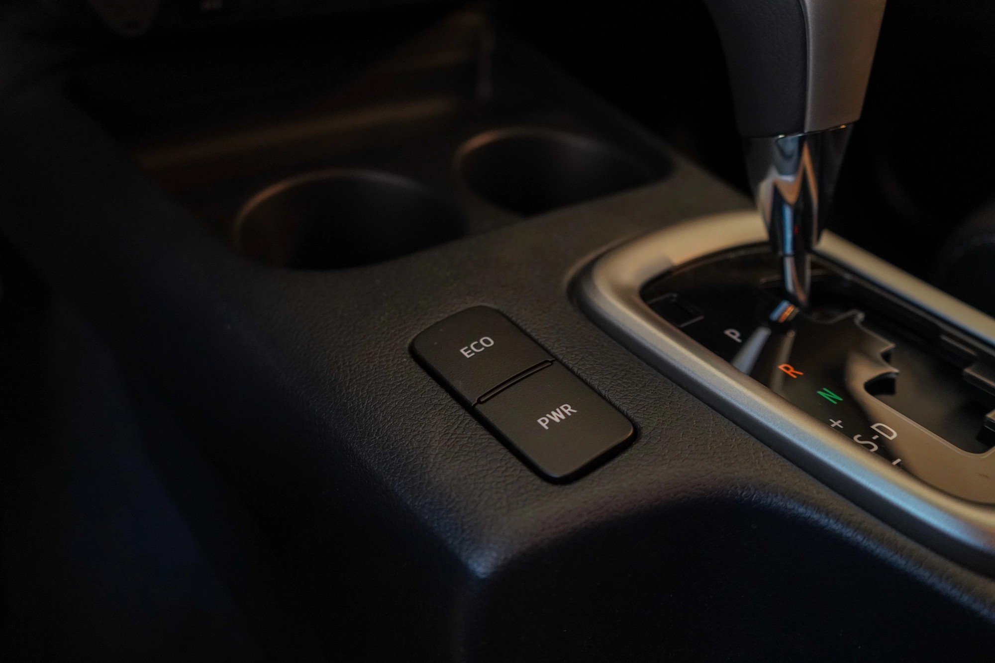 2023 Toyota-4 HILUX 2.4 L DIESEL DD 4X4 BVA DOUBLE CABINE