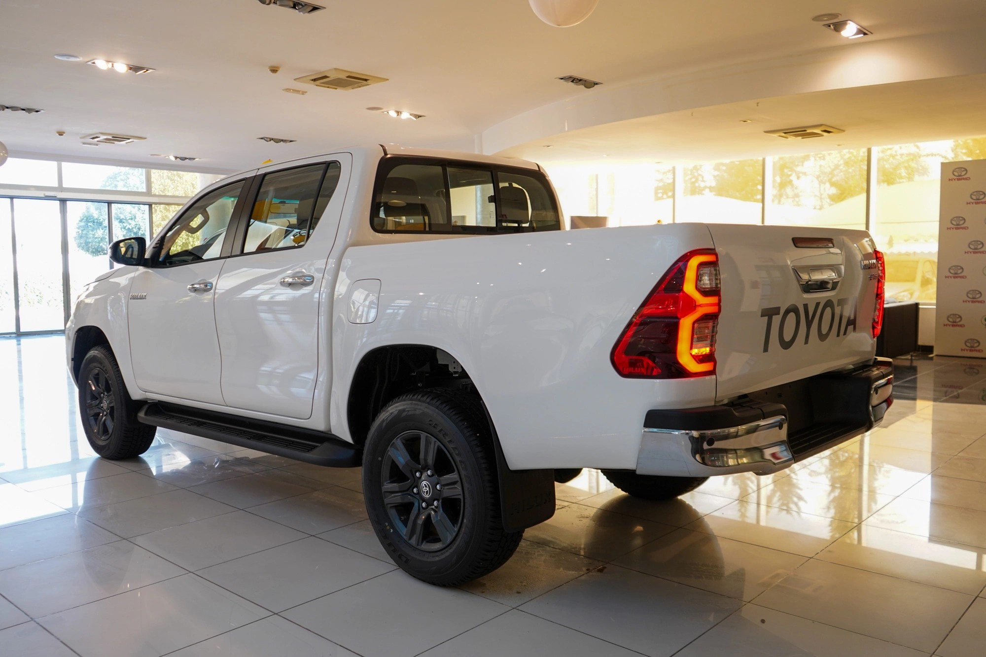 2023 Toyota-4 HILUX 2.4 L DIESEL DD 4X4 BVA DOUBLE CABINE