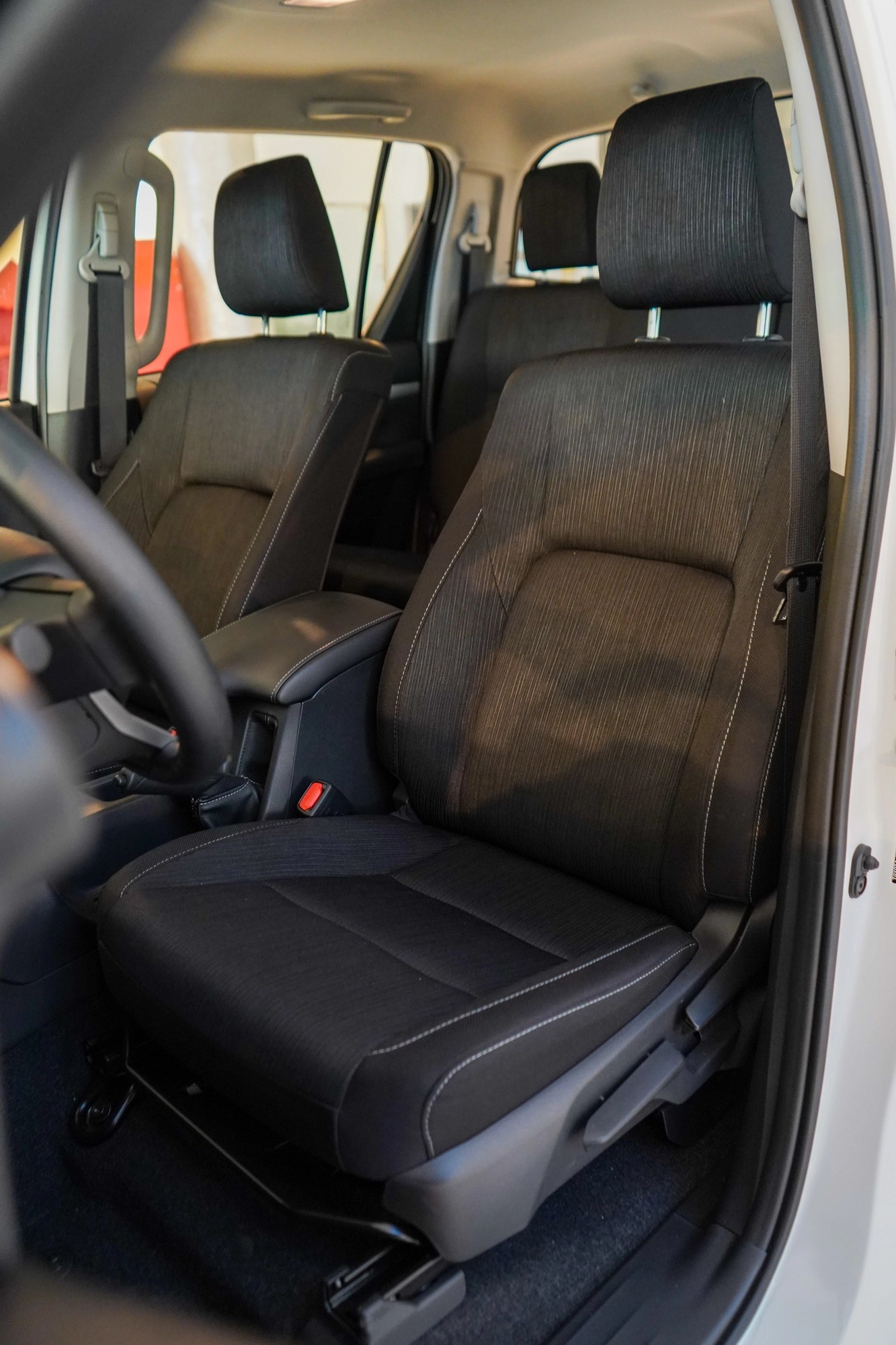 2023 Toyota-4 HILUX 2.4 L DIESEL DD 4X4 BVA DOUBLE CABINE