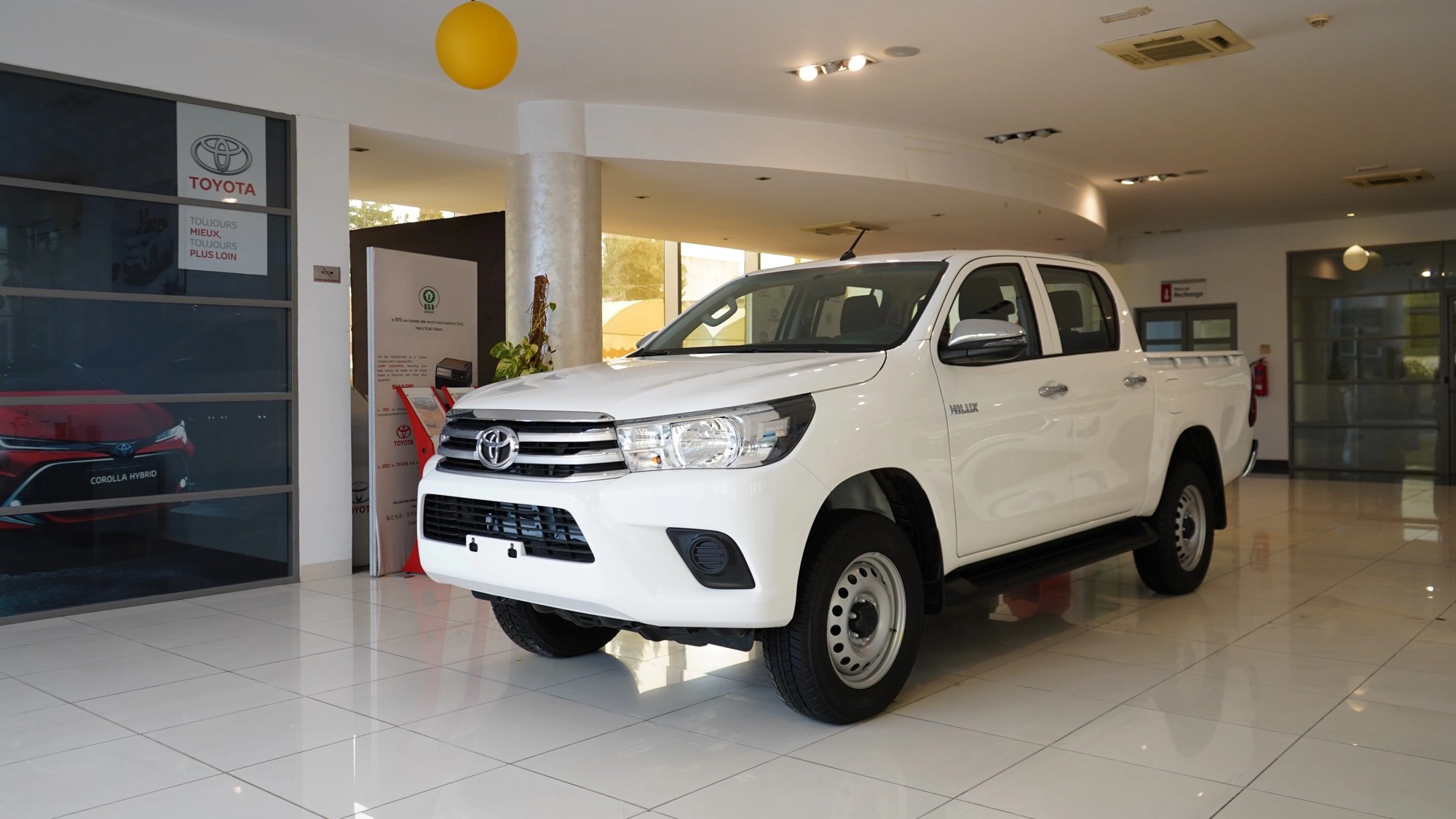 2023 Toyota HILUX 2.4 L DIESEL D-4D 4X4 DOUBLE CABINE