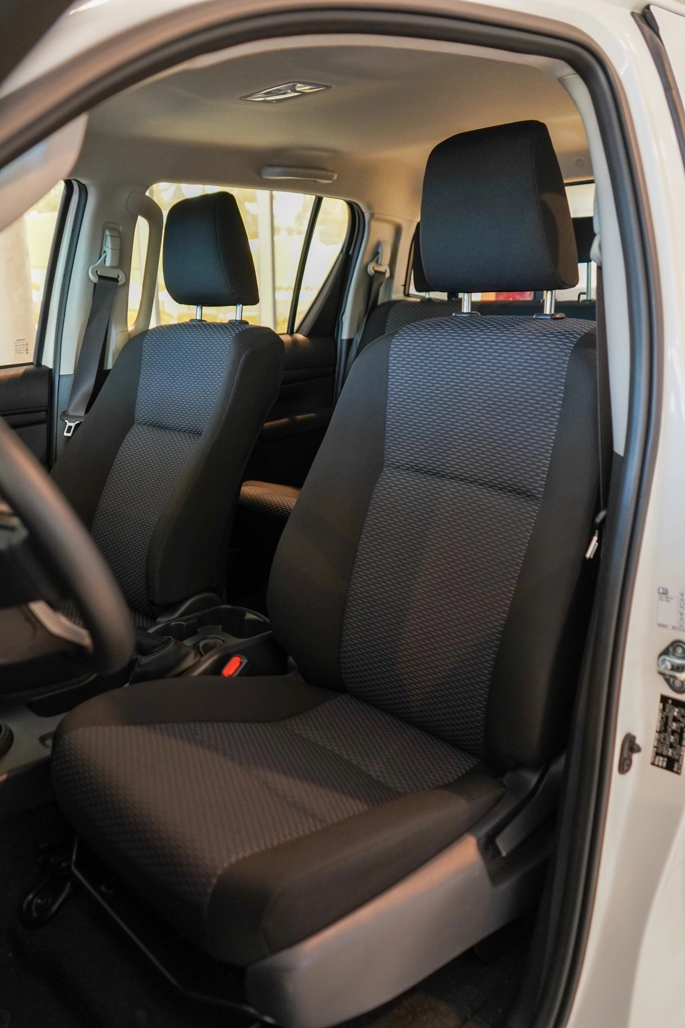 2023 Toyota HILUX 2.4 L DIESEL D-4D 4X4 DOUBLE CABINE