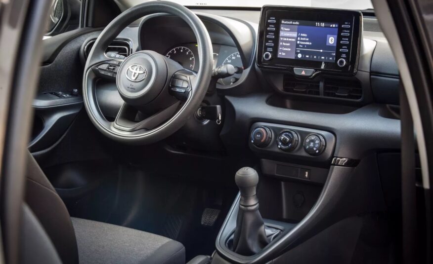 2023 Toyota YARIS 1.0 L VVTI FRANCE