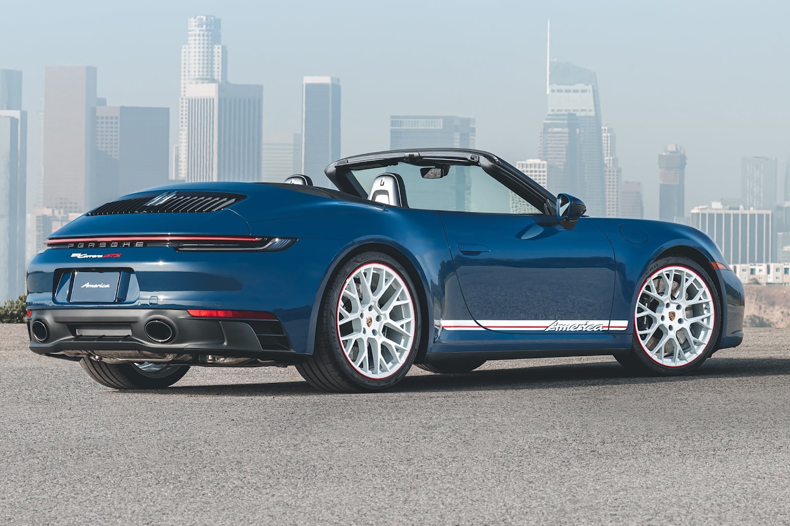 2024 Porsche 911 Carrera Cabriolet