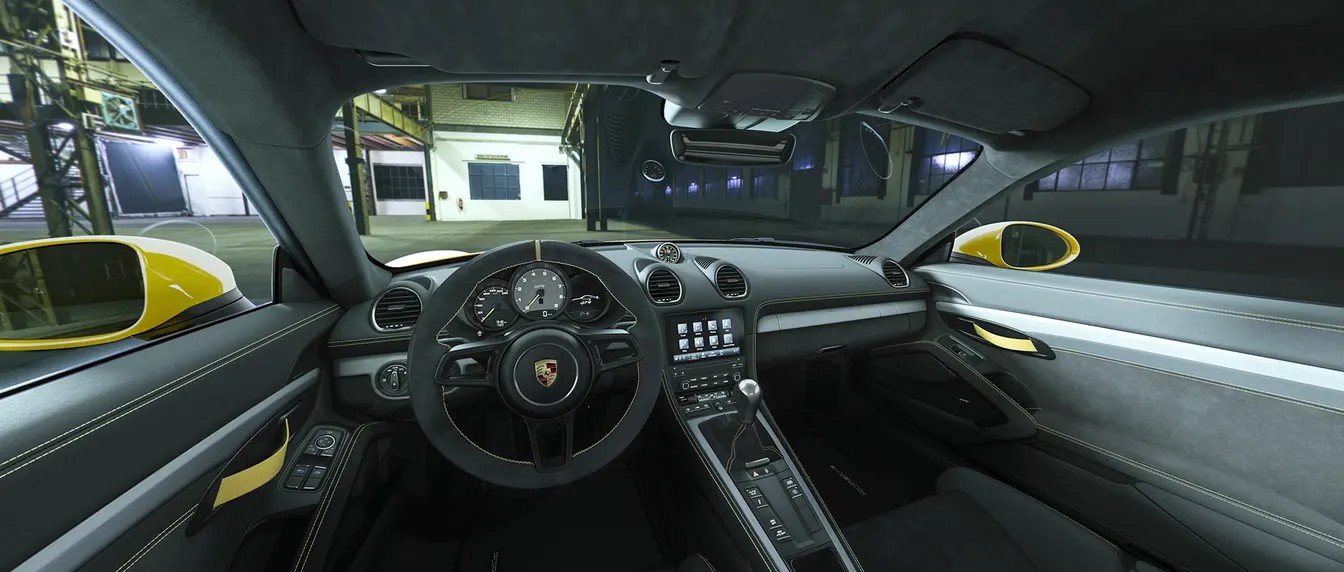 2024 Porsche 718 Cayman GT4