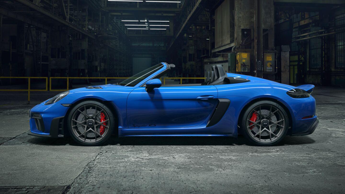 2024 Porsche 718 Spyder RS