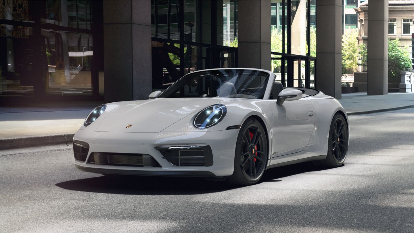 2024 Porsche 911 Carrera 4 GTS Cabriolet