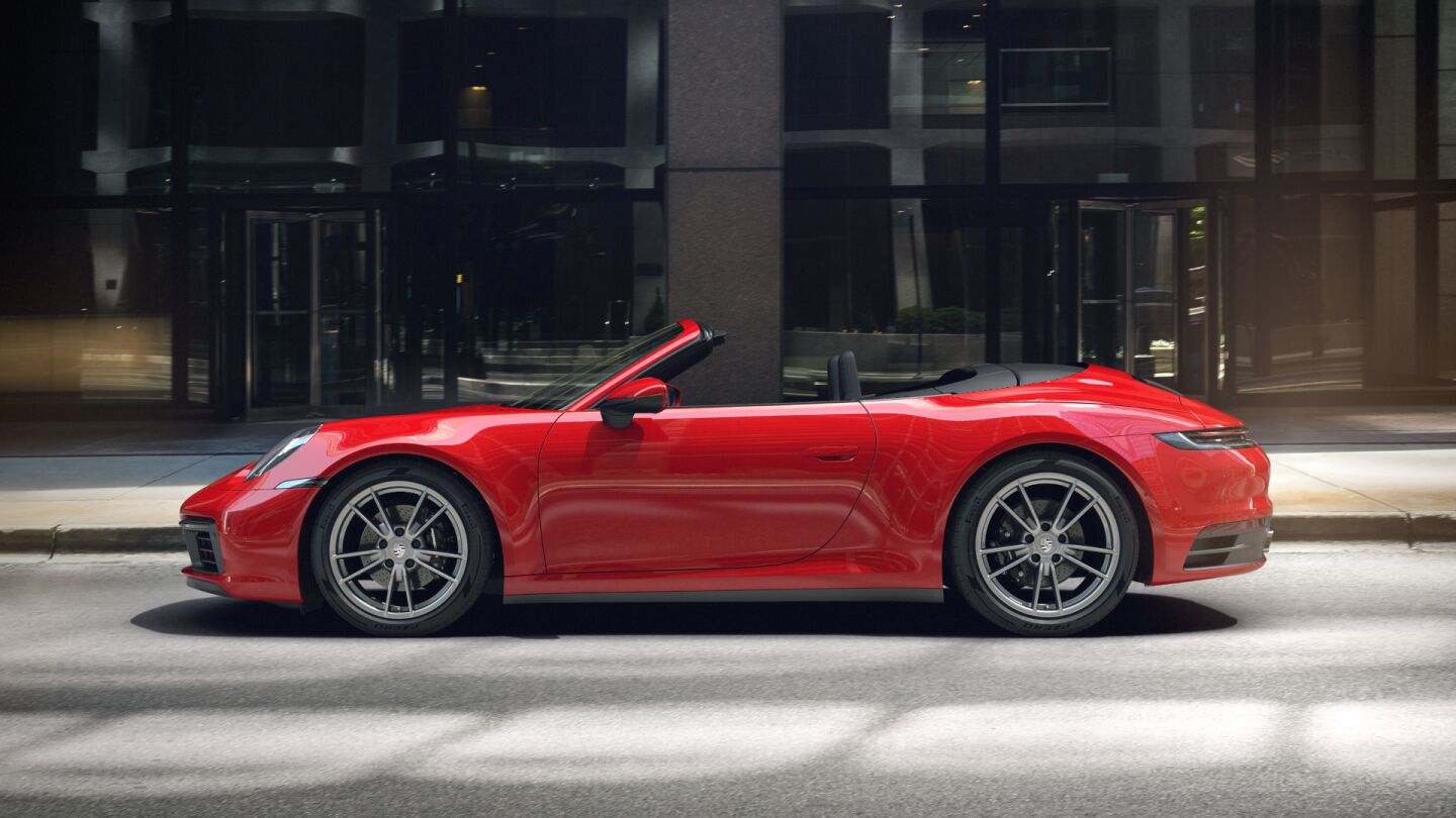 2024 Porsche 911 Carrera Cabriolet