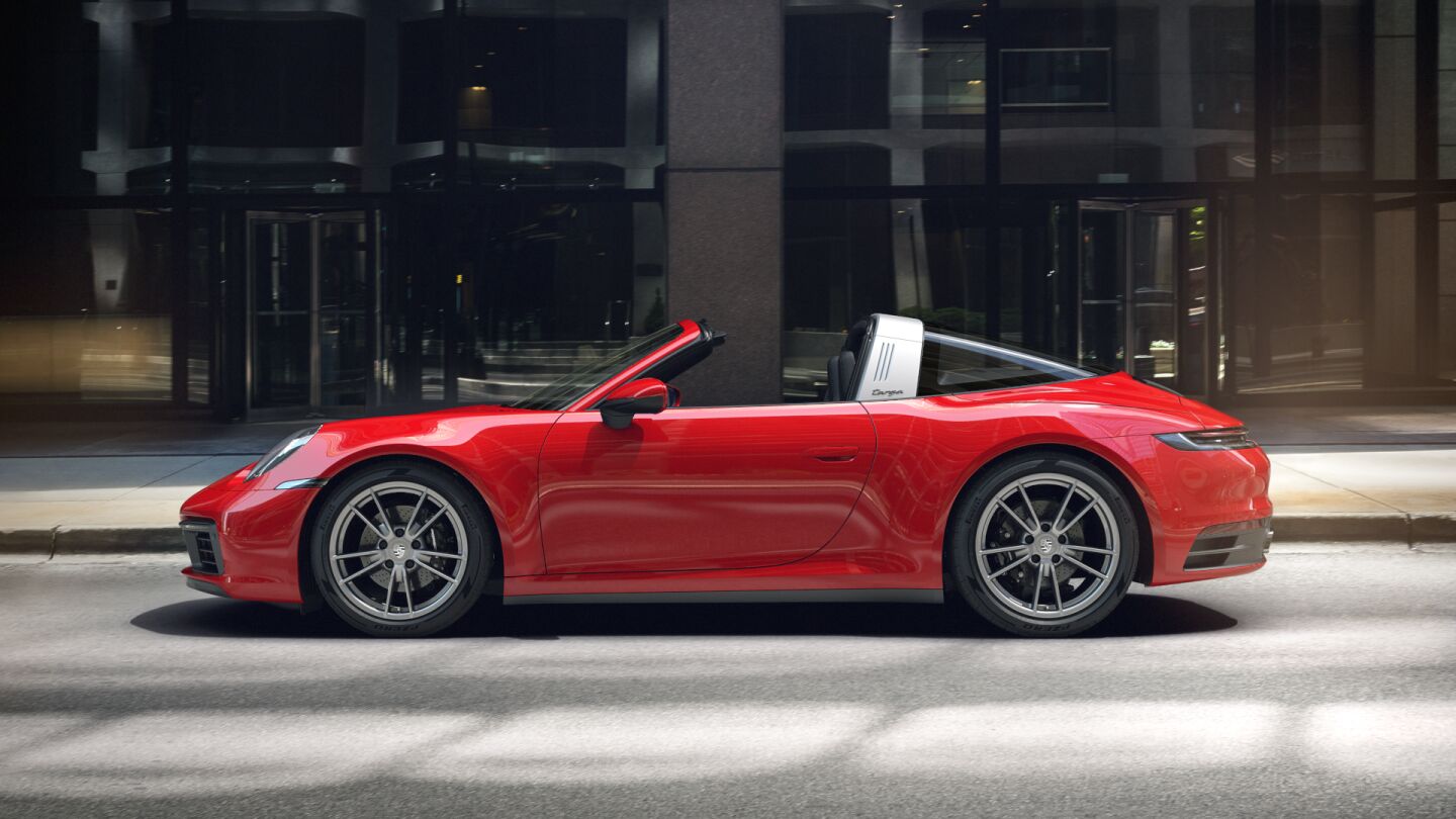 2024 Porsche 911 Targa 4