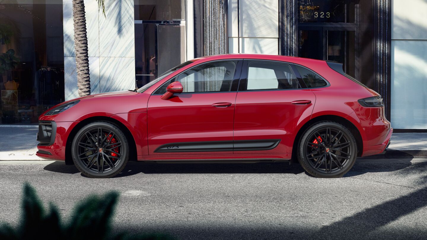 2024 Porsche Macan GTS