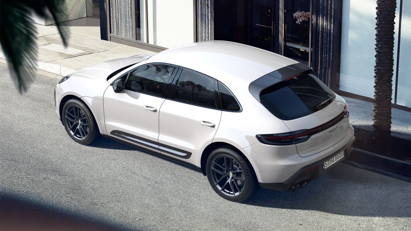 2024 Porsche Macan T