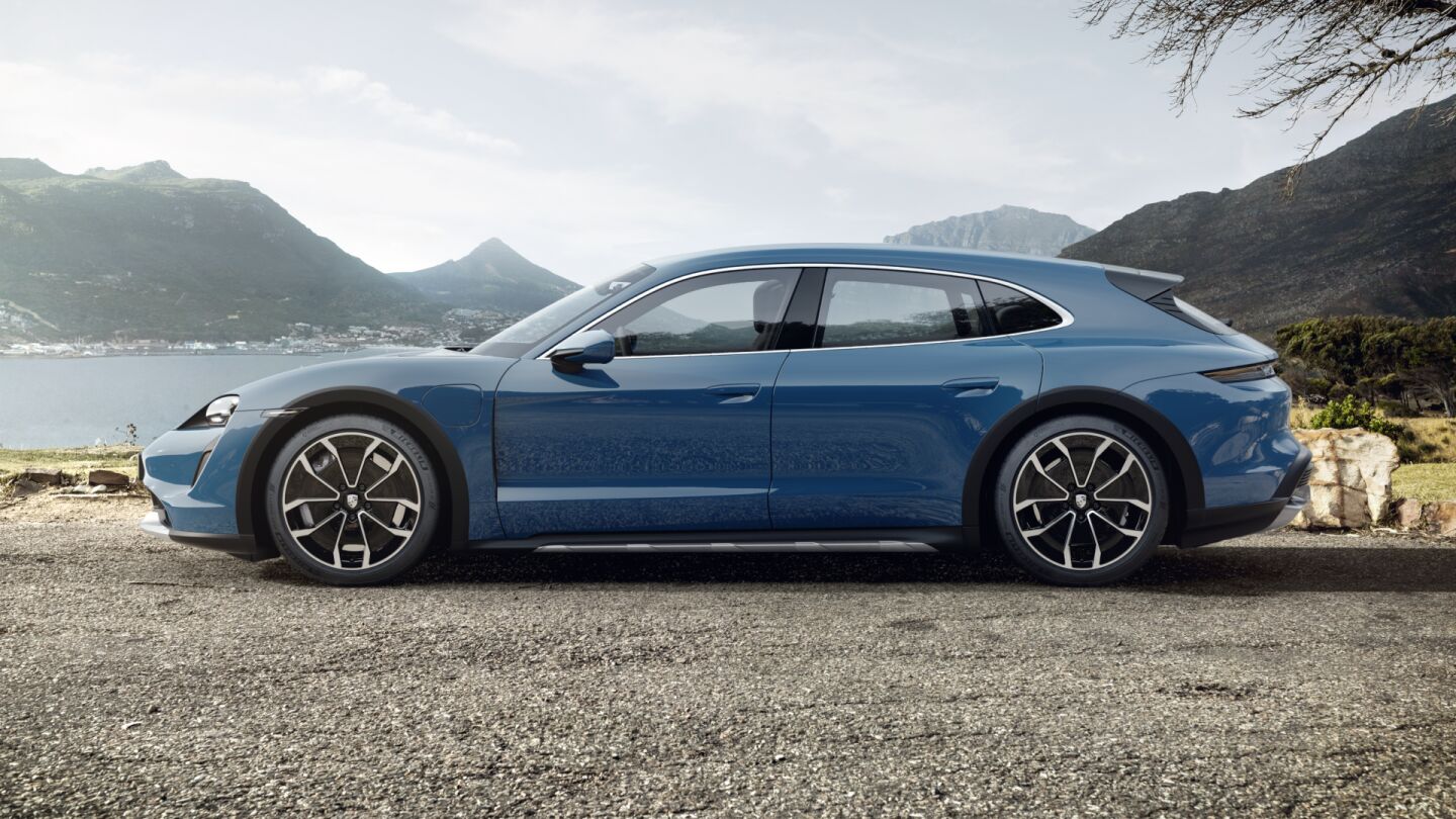 2024 Porsche Taycan Turbo Cross Turismo