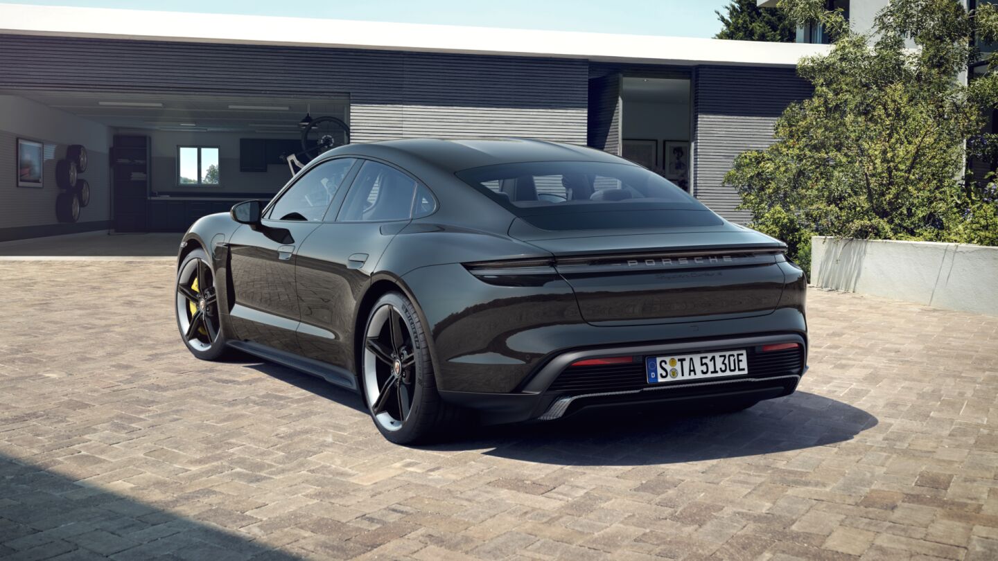 2024 Porsche Taycan Turbo S