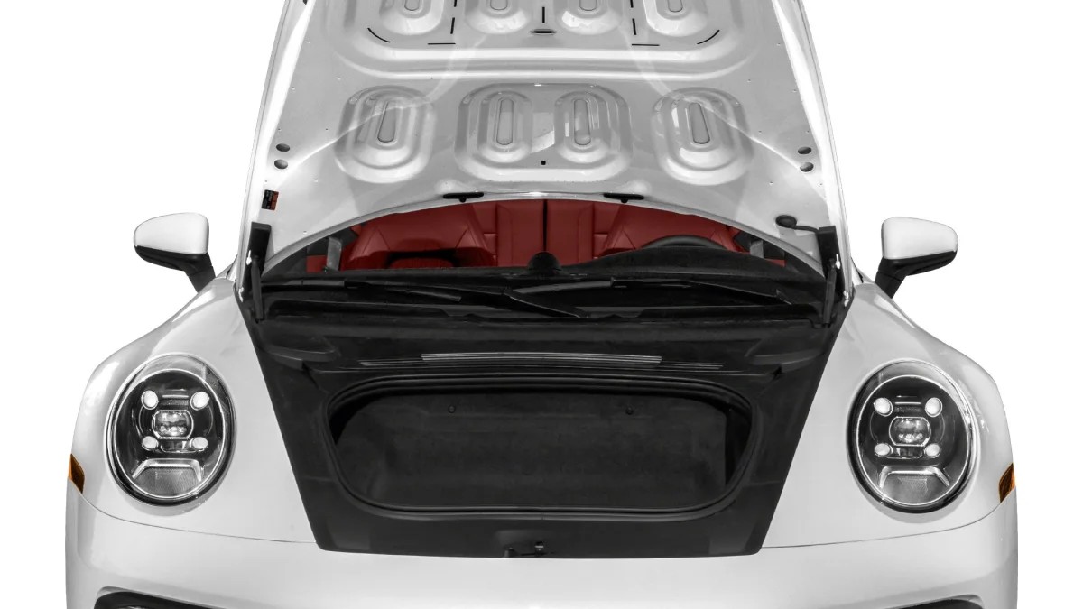 2024 Porsche 911 Carrera 4 Cabriolet