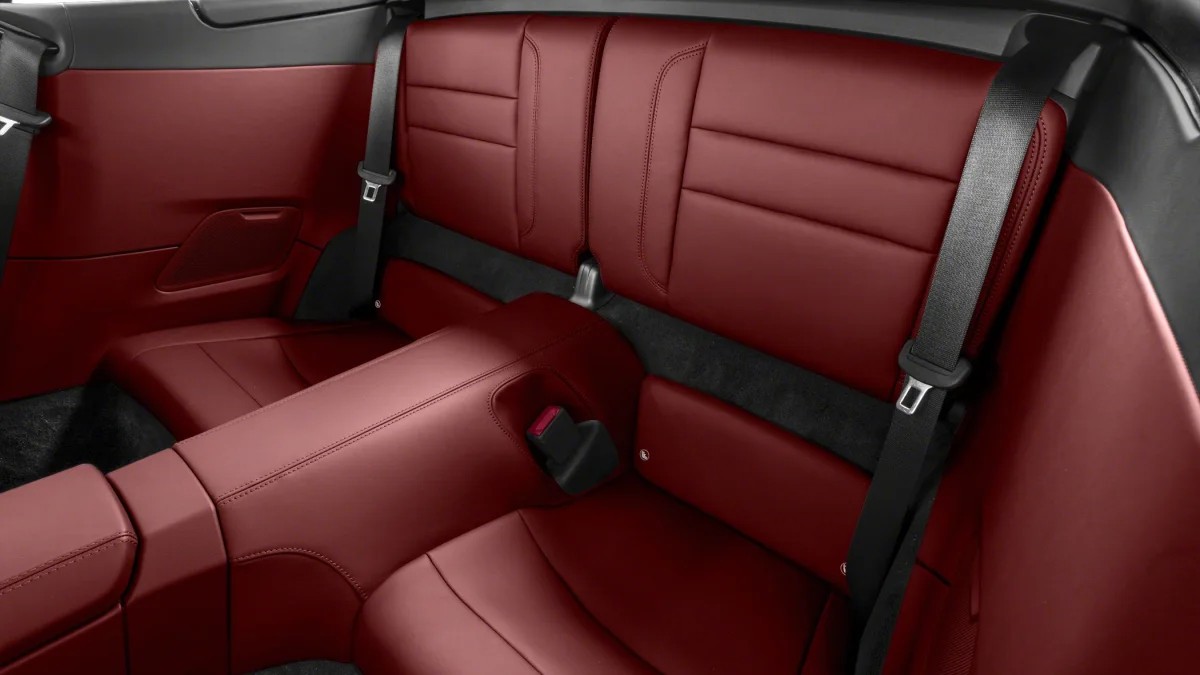 2024 Porsche 911 Carrera 4 GTS Cabriolet