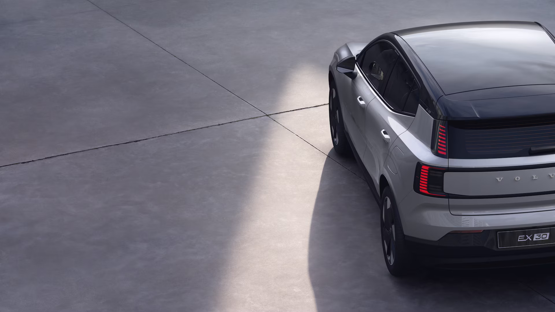 2024 Volvo EX30 PLUS Twin Motor Performance
