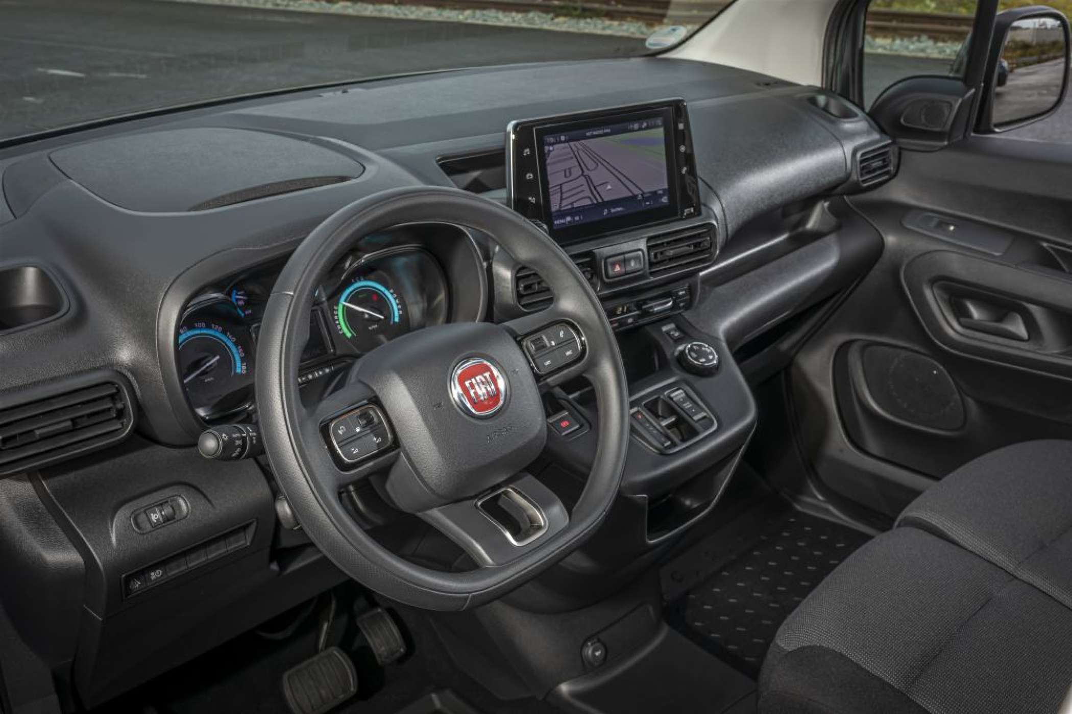 2024 Fiat DOBLO COMBI 1.4 L