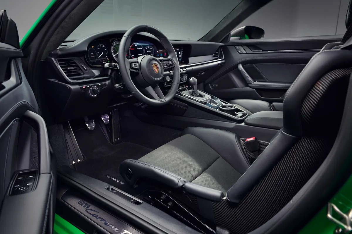 2024 Porsche 911 Carrera T