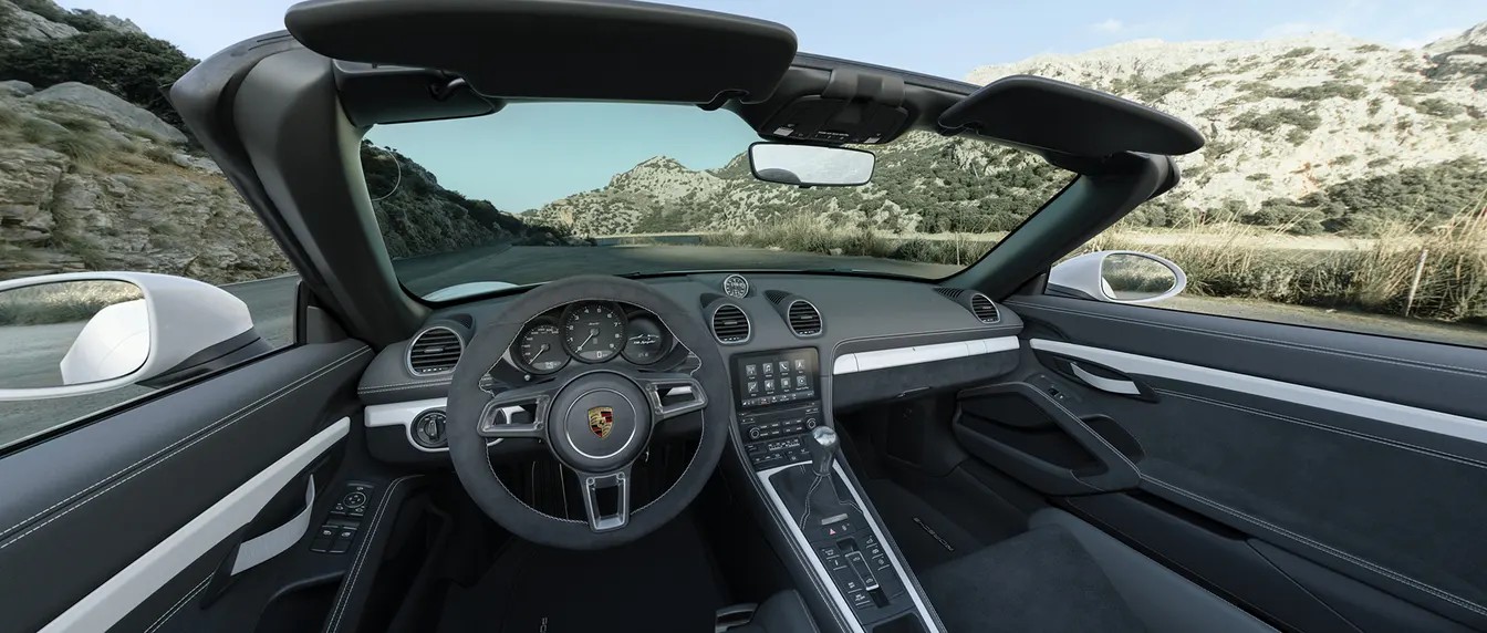 2024 Porsche 718 Spyder