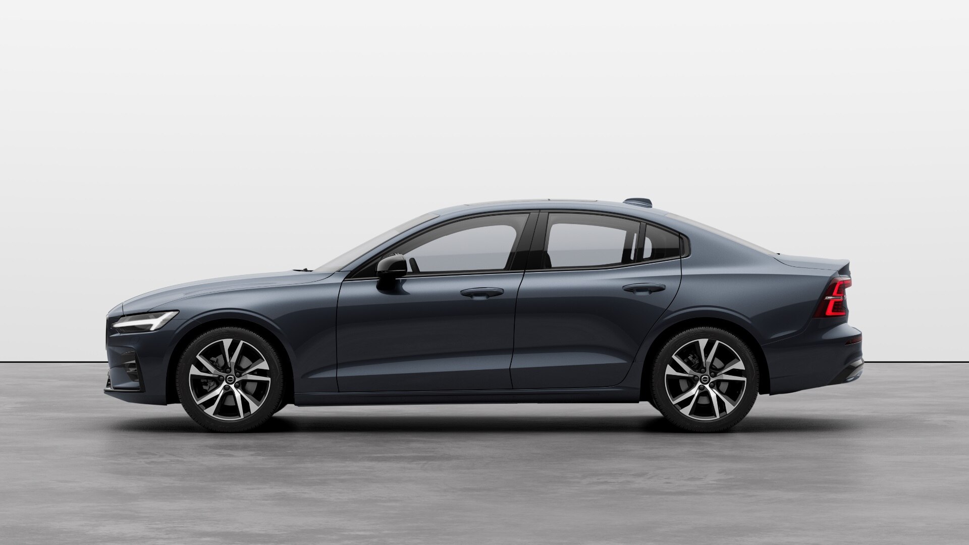2024 Volvo S60 Ultimate B4