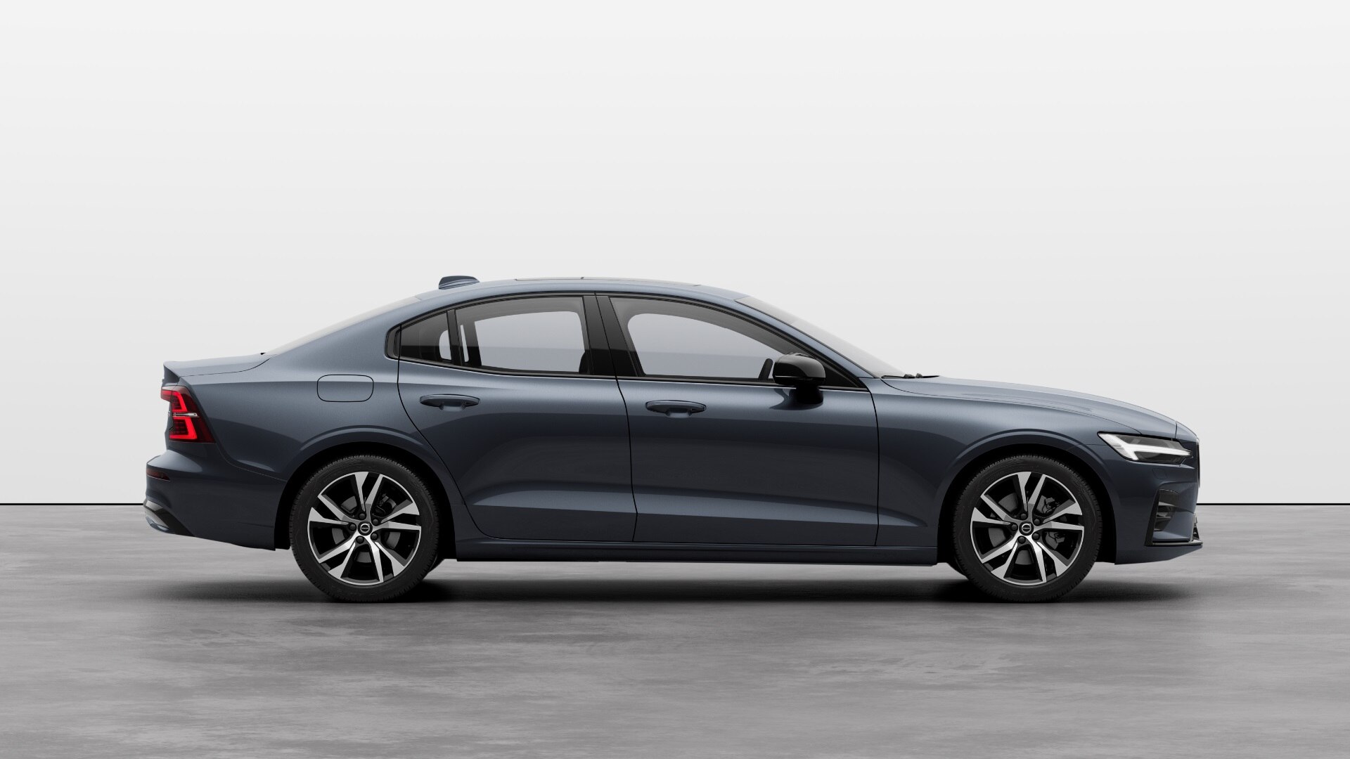 2024 Volvo S60 Ultimate B4