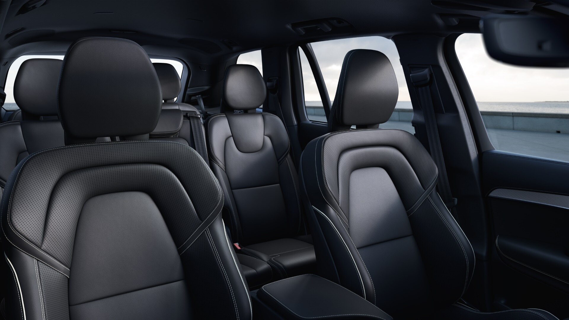 2024 Volvo XC90 Recharge T8 Plus Dark