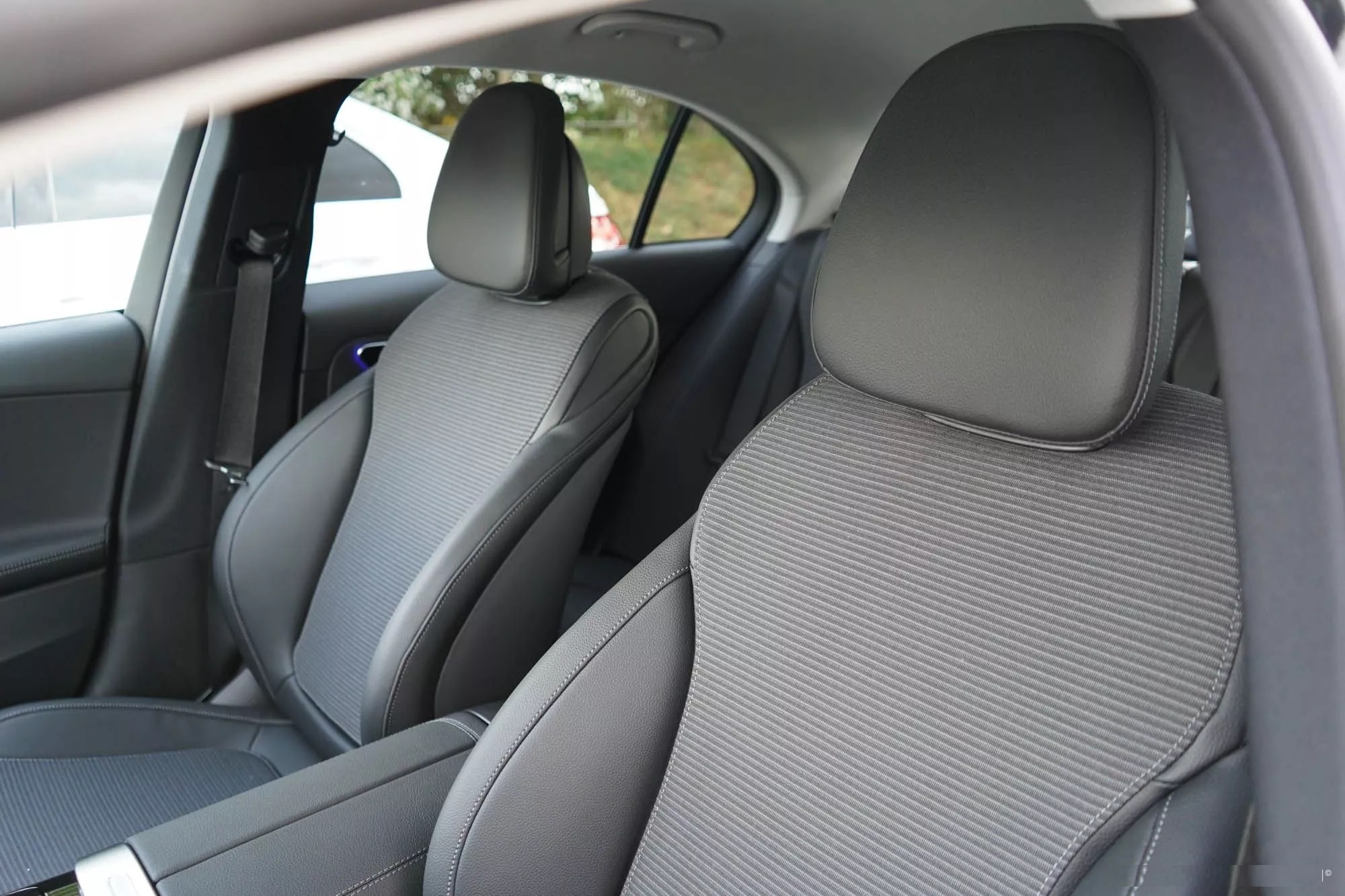 2025 MERCEDES-BENZ CLASSE C 180 AVANTGARDE