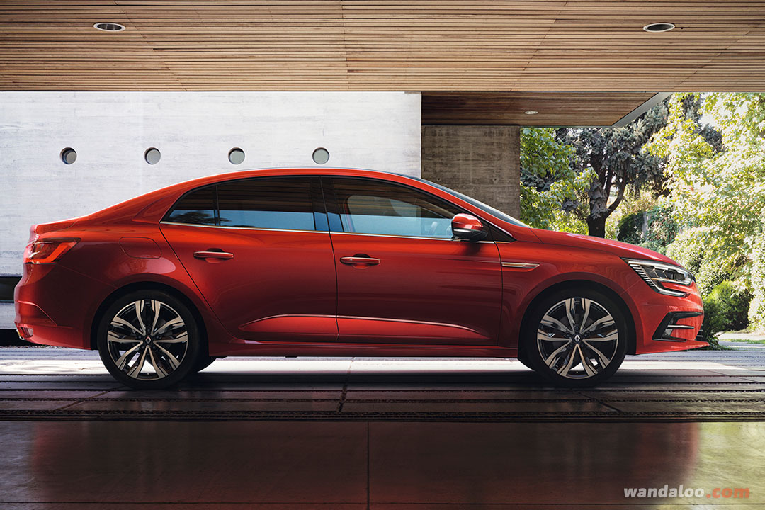 2024 Renault MEGANE SEDAN TCE 140 BVA