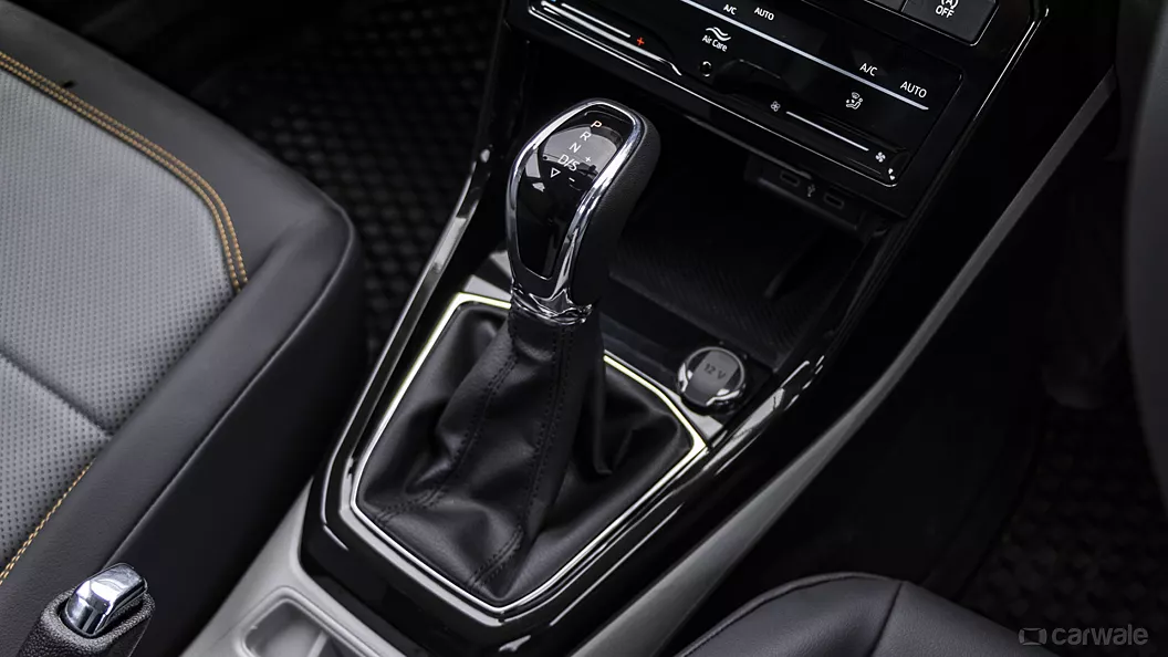 2024 Skoda KUSHAQ 1.0 TSI AMBITION