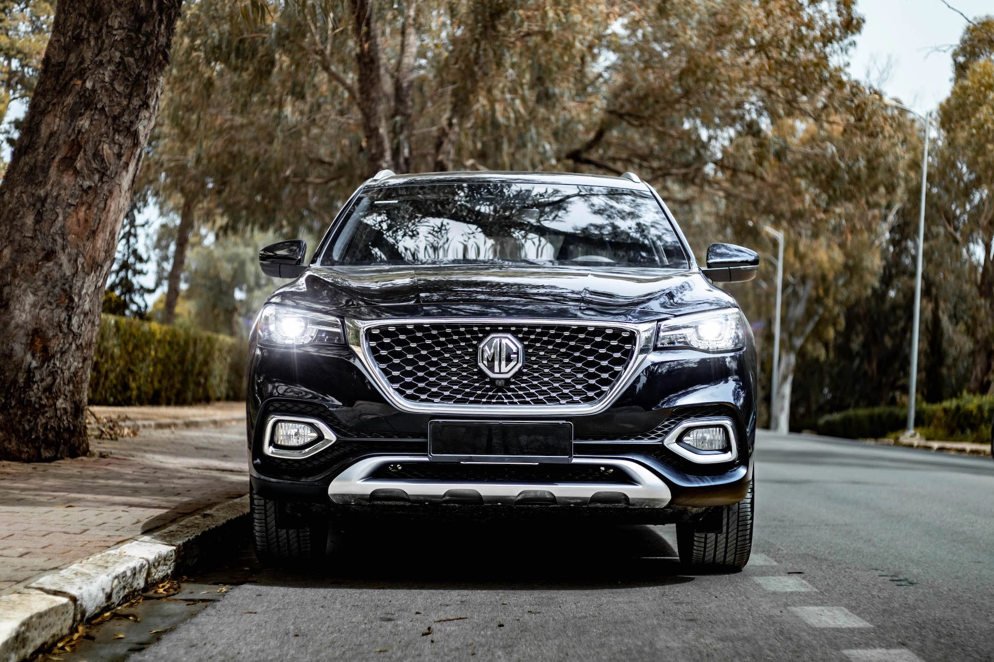 2024 MG EHS Trophy 7 AT