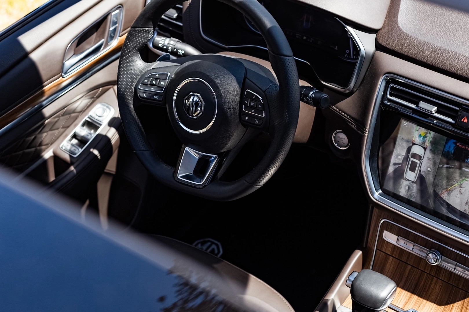 2024 MG RX8 2L 4WD