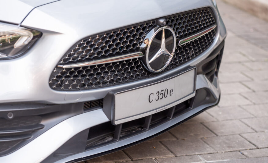 2025 Mercedes-Benz CLASSE C PLUG-IN HYBRIDE 350E AMG +