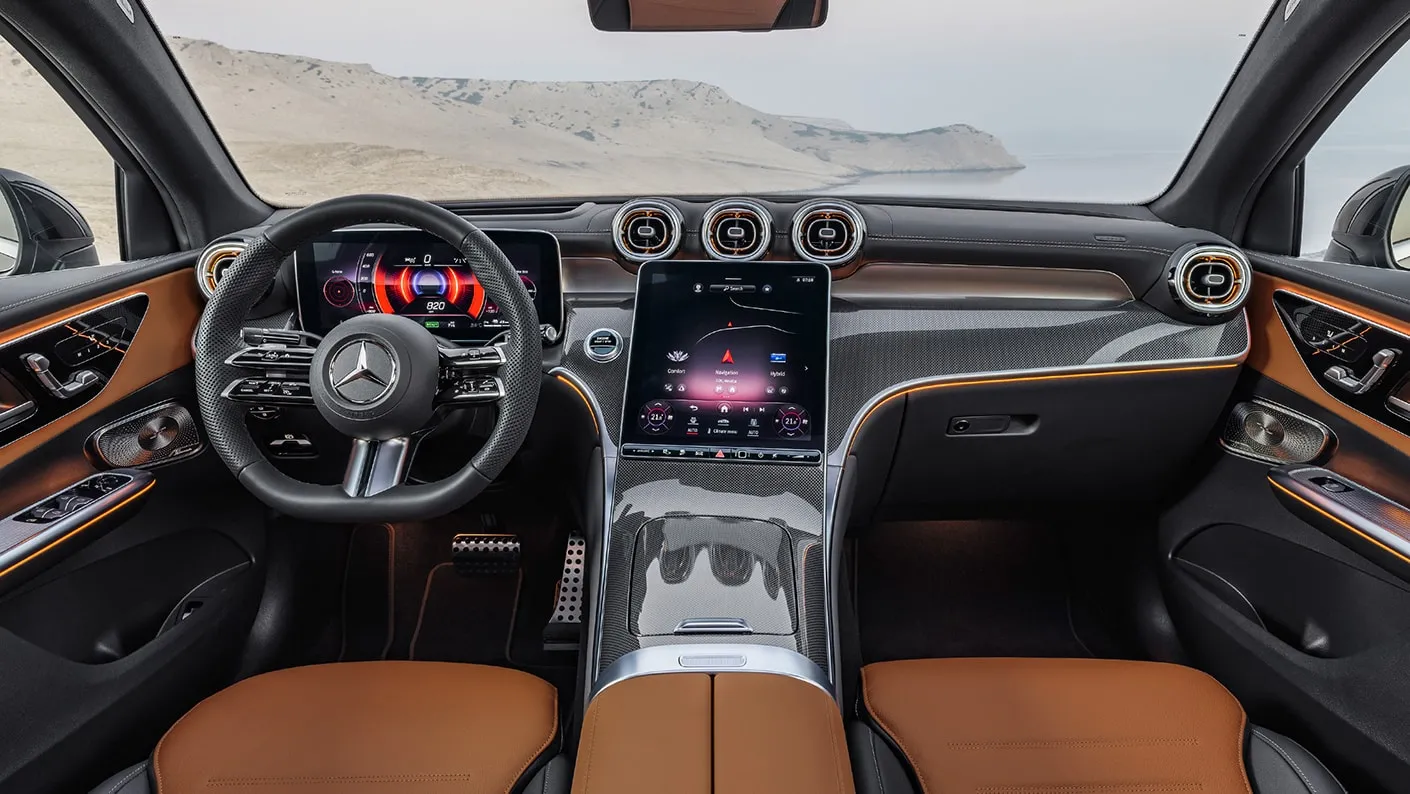 MERCEDES-BENZ GLC COUPÉ 200 4MATIC AMG