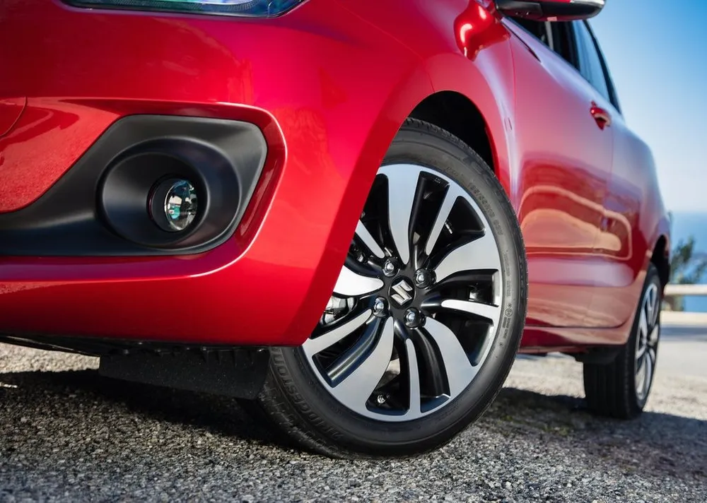 2024 Suzuki SWIFT GLX BVM SLDA