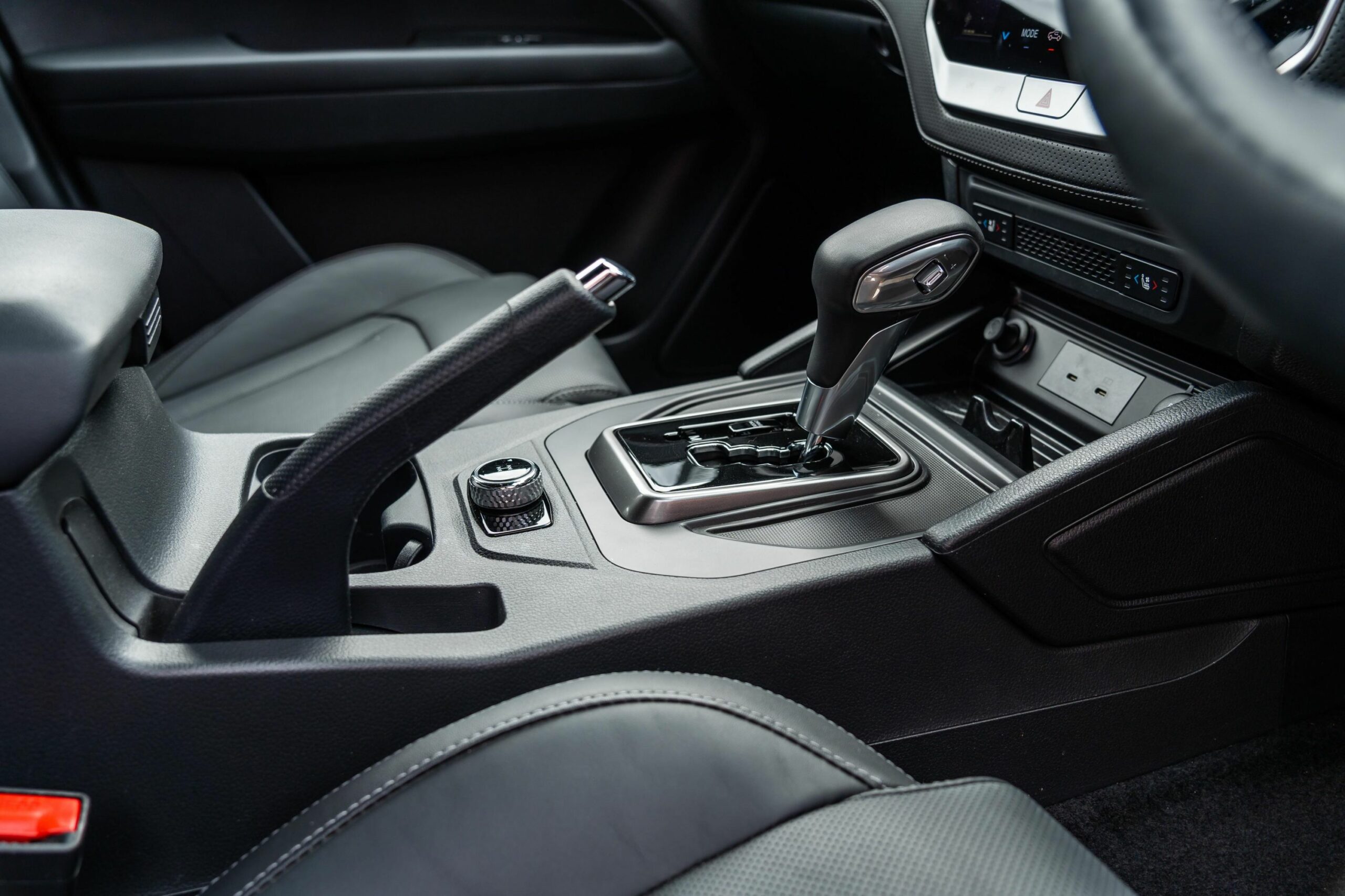 2024 Ssangyong MUSSO 2.2 L DIESEL 4WD BVA