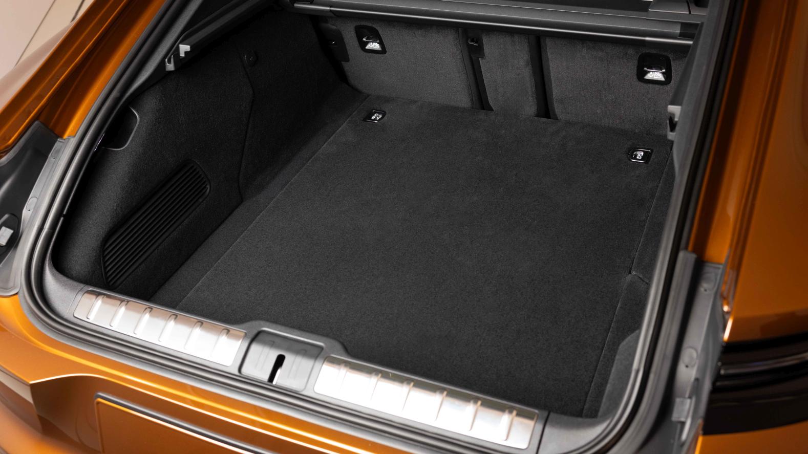 2024 Porsche Panamera Turbo E-Hybrid