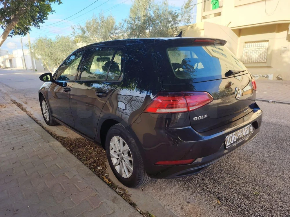 2018  Volkswagen  Golf 8