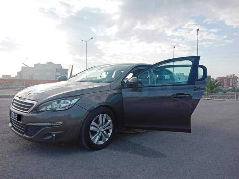 2015  Peugeot  308