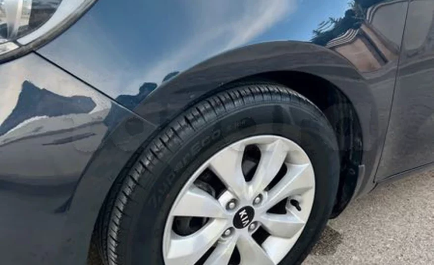 2015  Kia  Rio